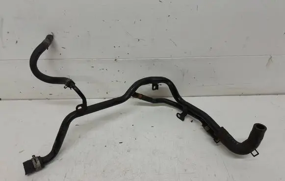 Mazda CX-9 Engine coolant pipe/hose