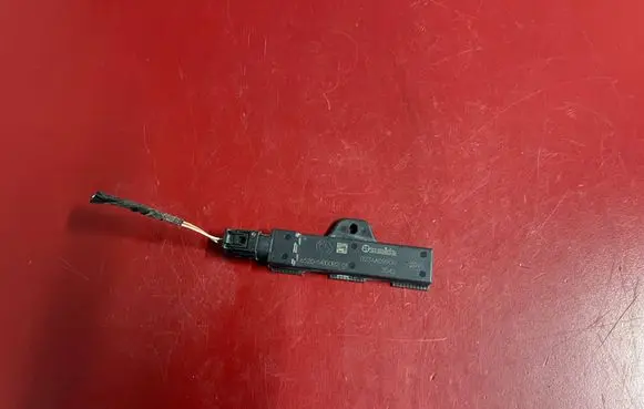Interior comfort aerial antenna
