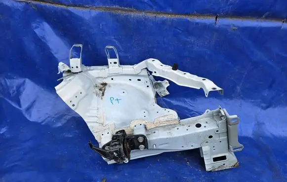 Front quarter panel