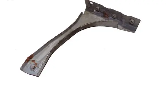 Audi A6 S6 C5 4B Fender mounting bracket 4B0821138A