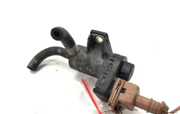 Dacia Duster II Fuel pressure regulator 