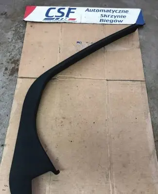 Ford Focus Front door trim (molding)
