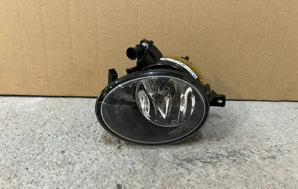 Volkswagen Tiguan Front fog light 5K0941700F