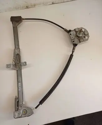 Audi 80 90 S2 B4 Front door manual window regulator 893837400