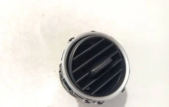 Dashboard side air vent grill/cover trim