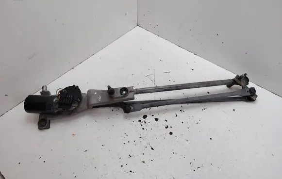 Ford Focus Front wiper linkage and motor 0390241362
