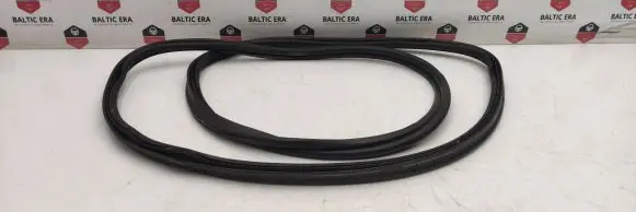 BMW M5 F90 Loading door rubber seal (on body) 7366401