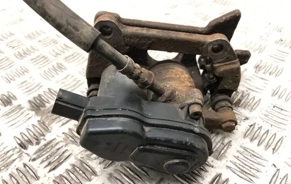 Audi Q5 SQ5 Rear brake caliper 32335478