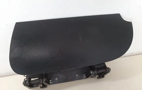 Chrysler Town u0026 Country V Glove box lid/cover P1SV44DX9AF