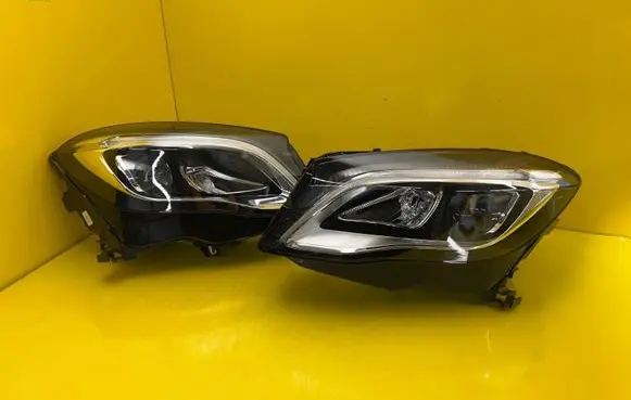 Mercedes-Benz GLA W156 Headlight/headlamp