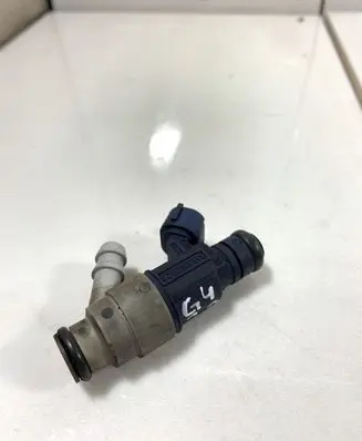 Volkswagen Golf IV Fuel injector 06A906031AC