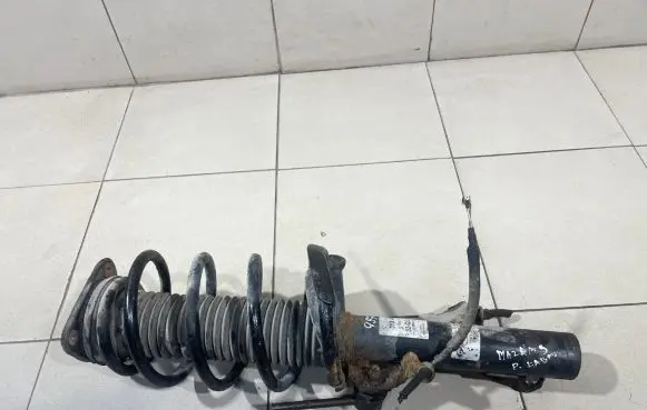 Mazda 3 I Front shock absorber with coil spring 313415