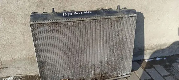 Peugeot 308 Coolant radiator 9657576580