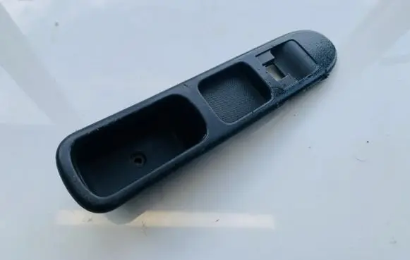 Peugeot 307 Front door window switch trim 532625 9180