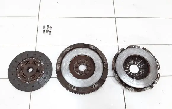 Toyota Corolla E120 E130 Clutch set kit