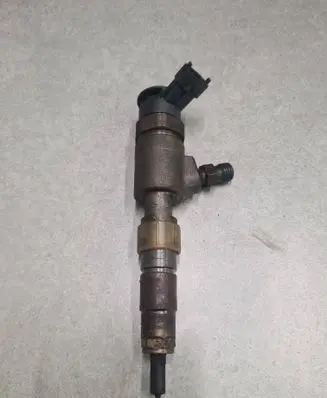 Peugeot Partner Fuel injector 027766 0445110566