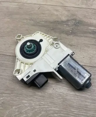 Front door window regulator motor