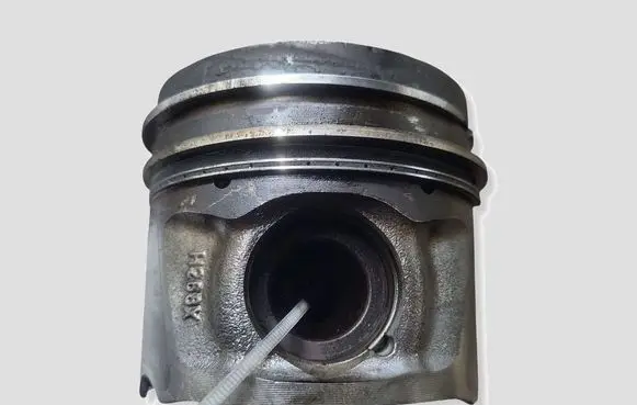Jaguar XF X250 Piston 276DT