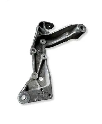 Audi A3 S3 A3 Sportback 8P Front lower control arm/wishbone 1K0199296E