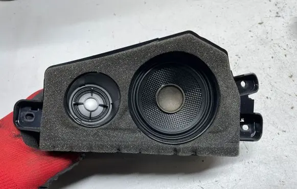 BMW X6 E71 Subwoofer speaker 18820010