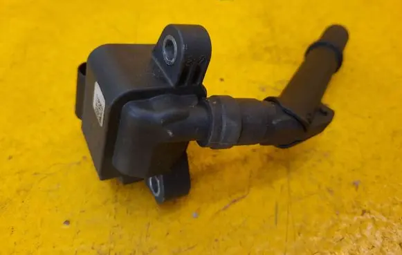 Mercedes-Benz GLC X253 C253 High voltage ignition coil A2649061200