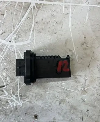 BMW 3 F30 F35 F31 Mass air flow meter 0281006092 8506408 320661524