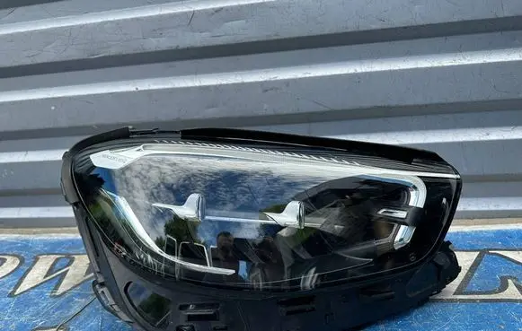 Headlight/headlamp