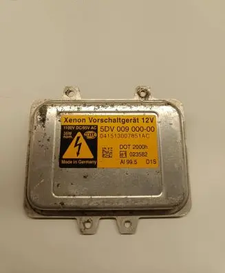 BMW 5 E60 E61 Headlight ballast module Xenon 5DV00900000 023582