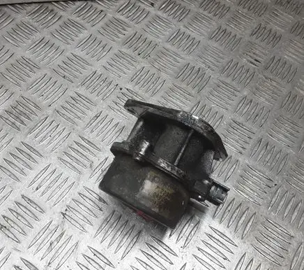 Renault Megane II Vacuum pump 72238914 04T05020298
