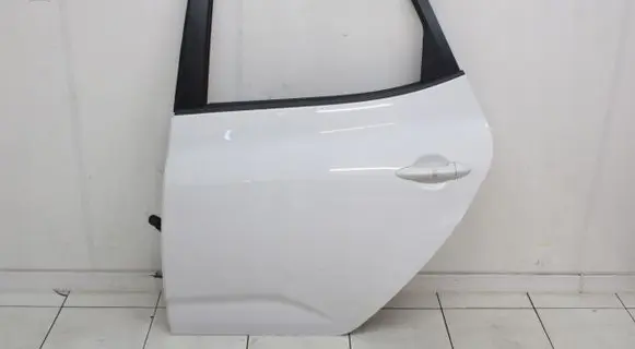 KIA Venga Rear door 2009R