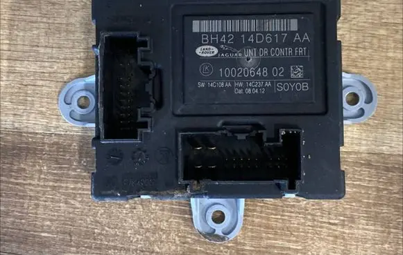 Jaguar XF X250 Door control unit/module BH4214D617AA 1002064802