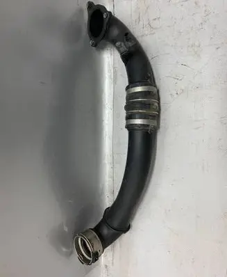 BMW X3 G01 Intercooler hose/pipe 8601684