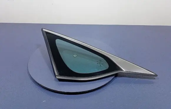 Honda Accord Rear side window 