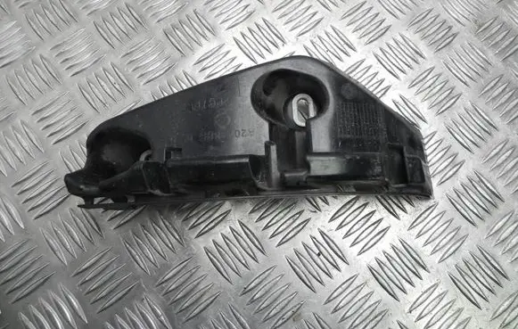 Mercedes-Benz E A207 Front bumper mounting bracket A2078850365 I11435