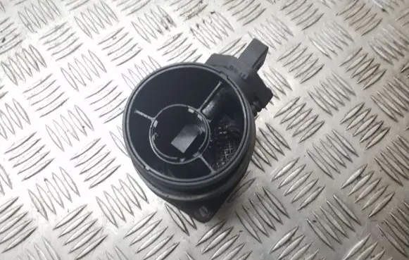 Volkswagen Touareg I Mass air flow meter