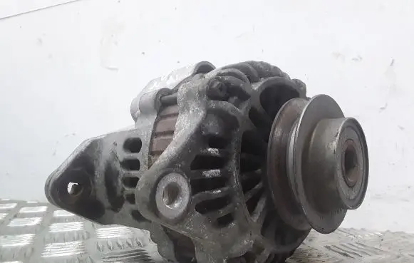Nissan Primera Generator/alternator 23100AD210