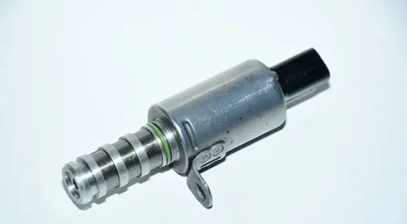 Citroen C4 II Camshaft vanos timing valve V758776080