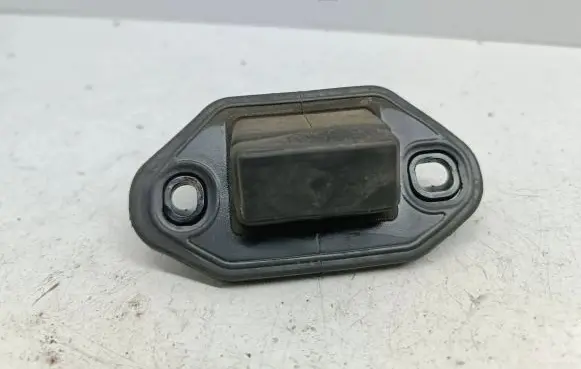 Lexus IS 220D-250-350 Tailgate opening switch 15A987 15A322
