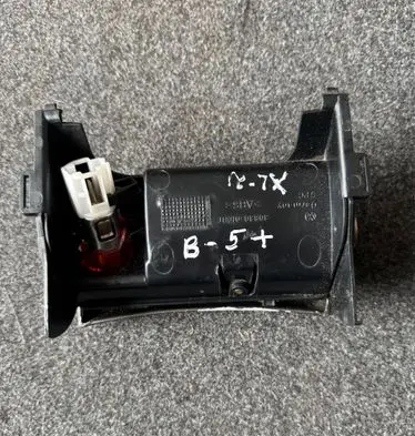 Volkswagen PASSAT B5.5 Car ashtray 30830010BT