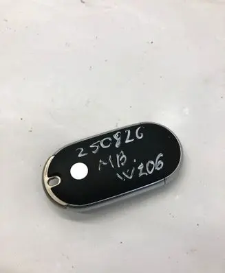 Mercedes-Benz C W206 Ignition key/card 