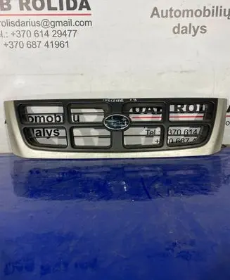 Subaru Forester SF Front bumper upper radiator grill