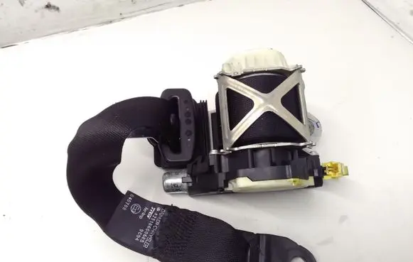 Mercedes-Benz R W251 Third row seat belt A2518600685