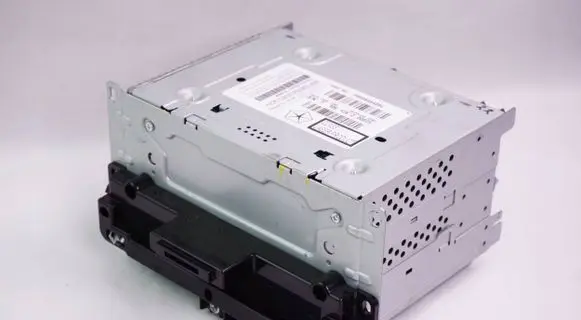 Fiat Freemont Radio/CD/DVD/GPS head unit P05064543AL