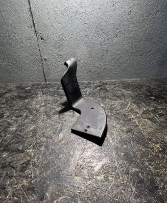 Dodge Magnum Air intake duct part 04596504A 04596504