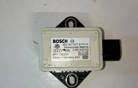 Audi A6 S6 C6 4F ESP acceleration yaw rate sensor 8E0907637