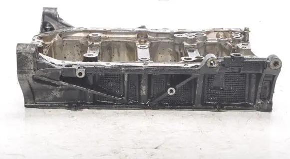 Mazda CX-9 Crankshaft Holder PY8W10382