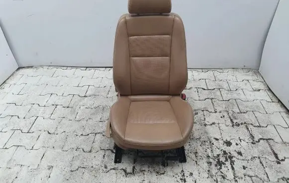 Opel Astra H Front passenger seat 