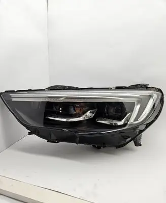 Opel Insignia B Headlight/headlamp 39195645 300474909