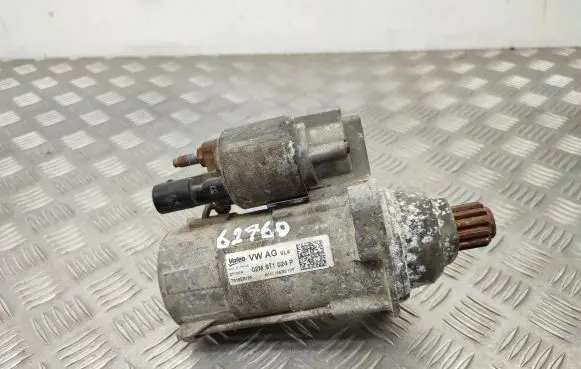 Volkswagen Transporter - Caravelle T5 Starter motor 02M911024P