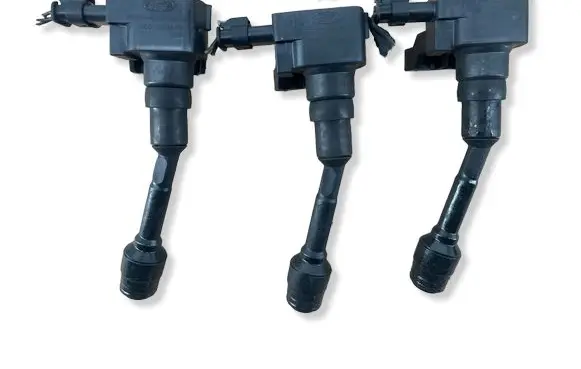 Ford Focus C-MAX High voltage ignition coil CM5G12A366CB 3X04 D5E1G
